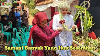 BEAUTIFUL BRIDE FROM PASIR REUNGIT VILLAGE ❤ Unique Sundanese traditional wedding customs in a re...
