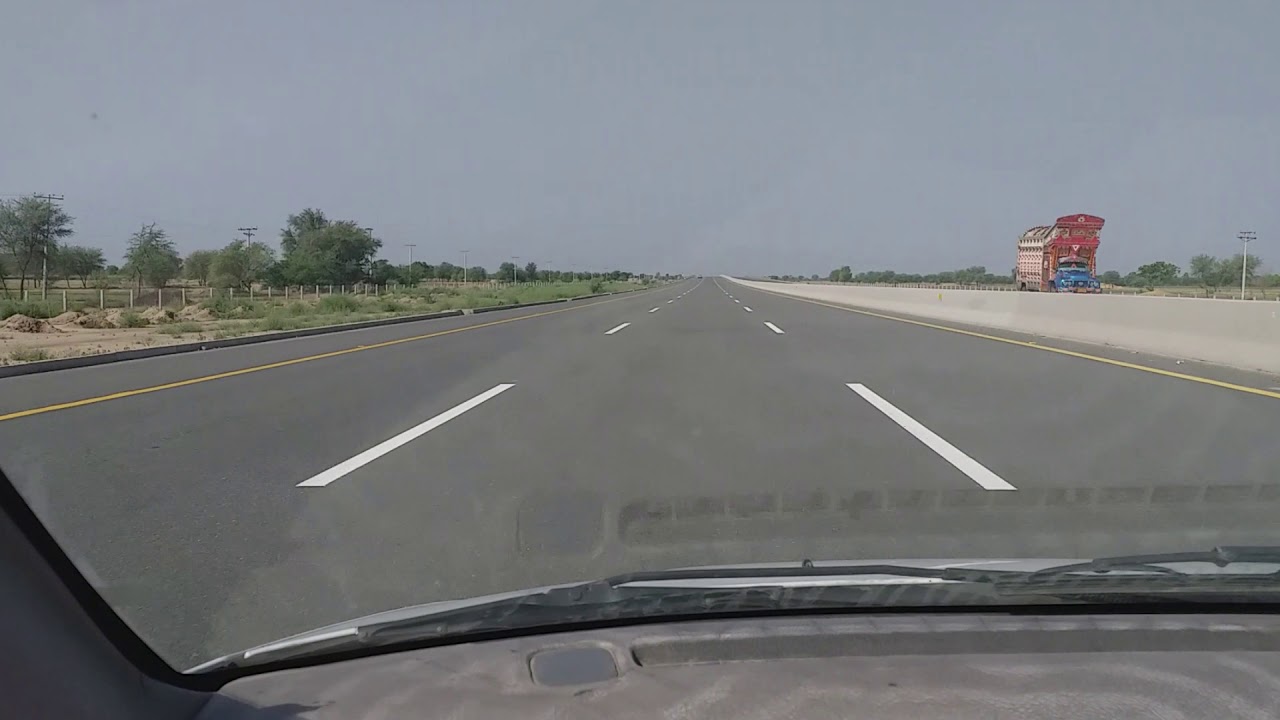 Lahore to Karachi CPEC Motorway - YouTube