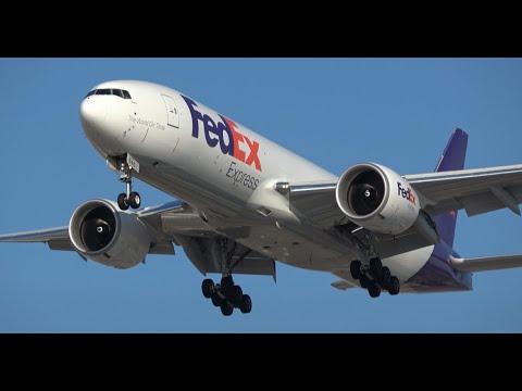 (4K) FedEx - Federal Express Boeing 777-200LRF Arriving 28C Chicago O'Hare International Airport