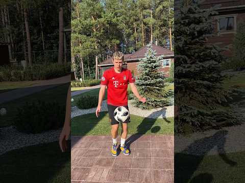 Зарисовка «Футбольный фристайл»