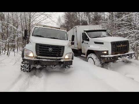 Ural Next 4x4 and Sadko Next storm the snowball