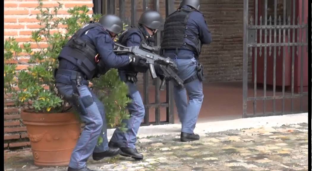 Ravenna: ecco al lavoro la nuova squadra antiterrorismo ... Polizia di stato ravenna