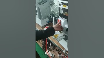 automatic square bottle labeling machine