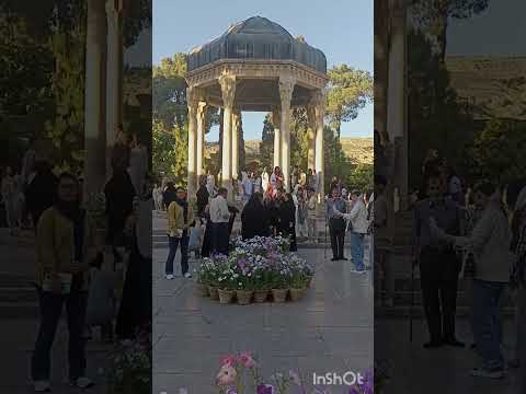 حافظ ارامگاه حافظ شیراز اردیبهشت شیراز بهار لیلی