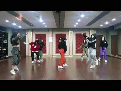 범내려온다~cover dance