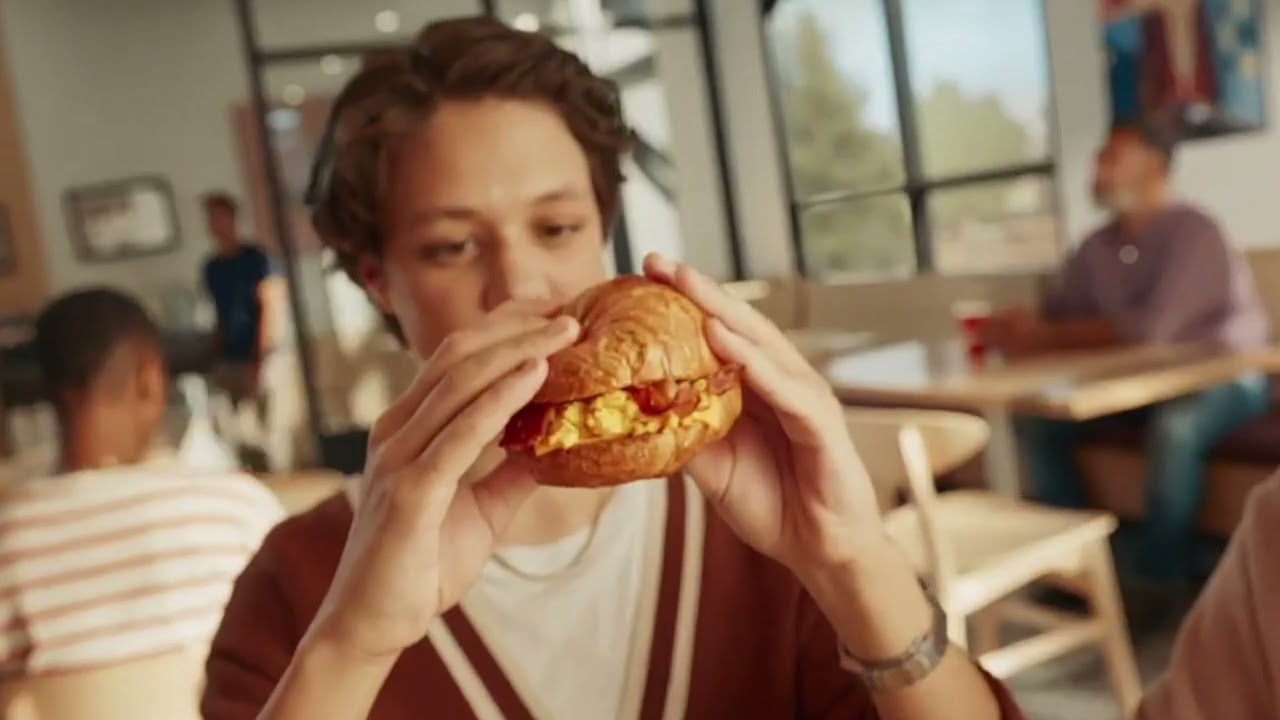 Tim Hortons Commercial 2025 - (Canada)