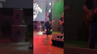 Berna Keser  Felaket- Ezhel (live cover) Resimi