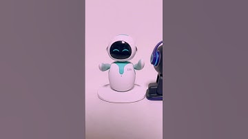 Eilik & EMO dancing together😝