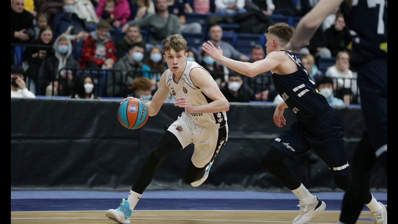 Vitalius PRANAUSKIS vs. Tsmoki Minsk – 5 PTS, 3 AST, 2 REB.
