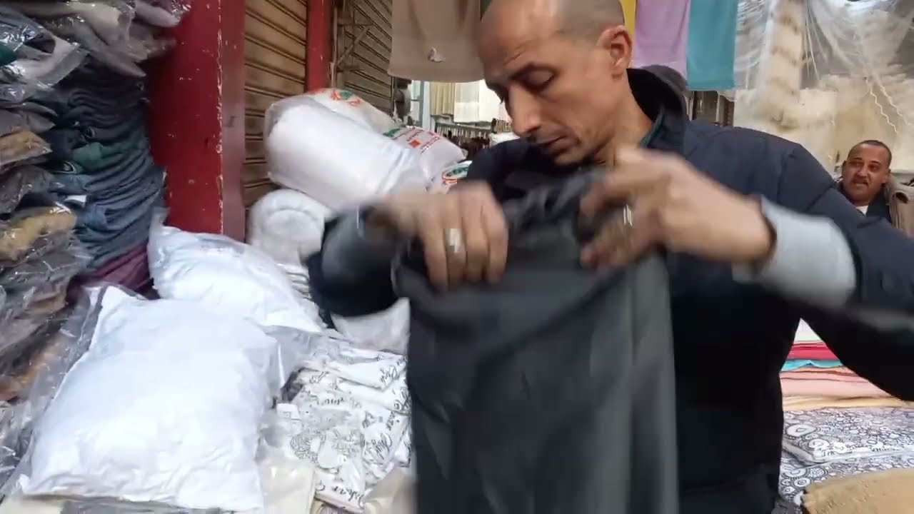 مفروشات الفنادق الجديده في وكاله البلح ناحيه الكورنيش اصل المنبع من اول ايد 