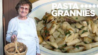A double helping of cavatelli and tagliolini pasta from Calabria! | Pasta Grannies