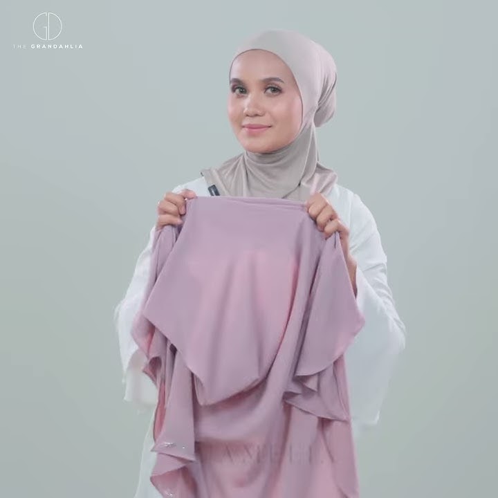 Instant Camelia by The Grandahlia