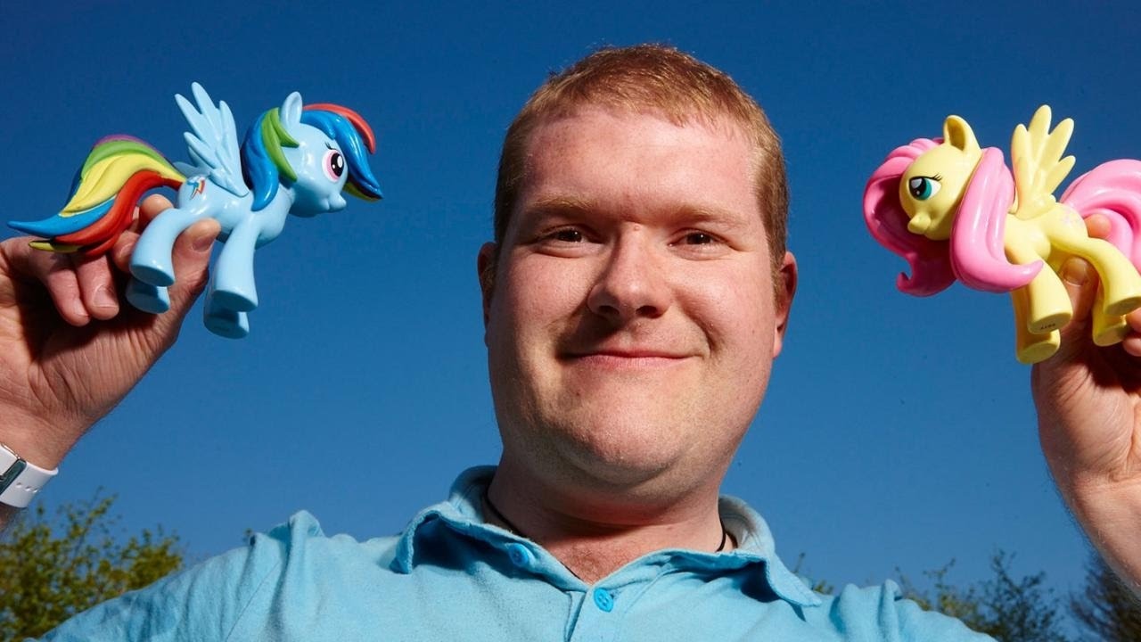 MORE BRONY CRINGE - YouTube.