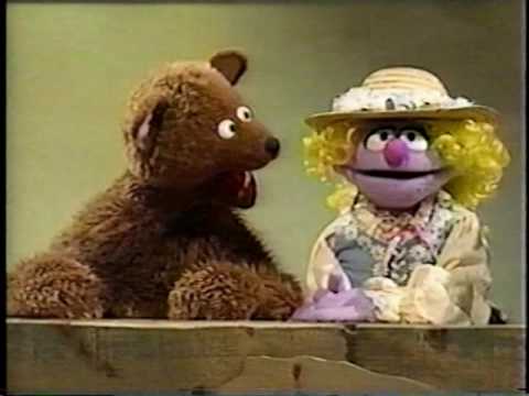 Sesame Street Goldilocks And The Three Bears