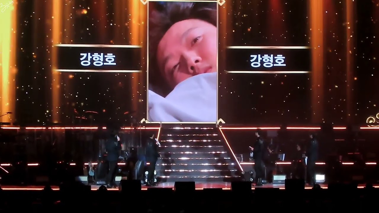 220220 앙코르 더 로얄 - 2022 카카어워즈 (새로운 부문 추가) (뒤에 조금 잘림)