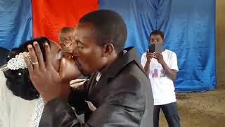 Supper kiss