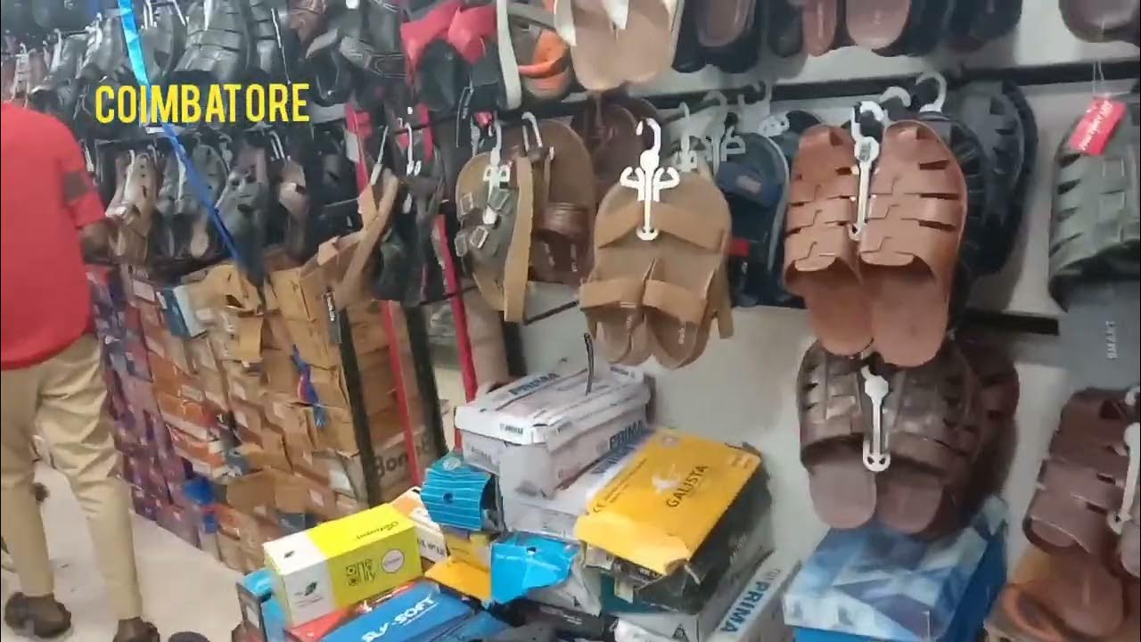 leefox chappals price