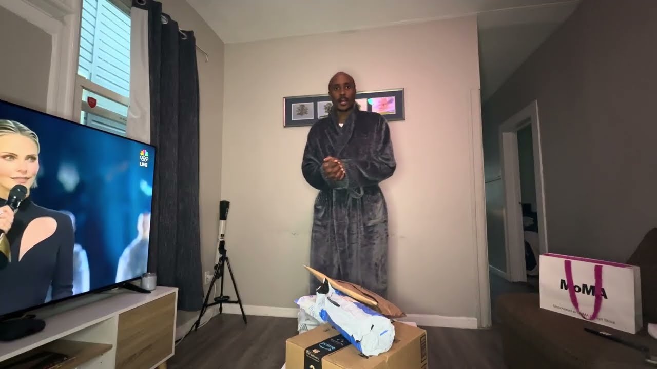 Unboxing Random Amazon Packages I 📦 | Party Games & Testing New Amazon Haul