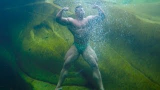 Underwater Posing Cliff Jumping Wdana Baker Watch In 4K
