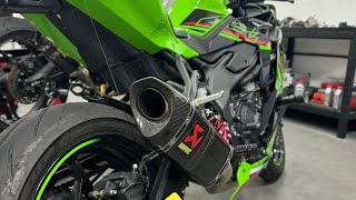 INSTALEI AKRAPOVIC FULL NA NOVA ZX4r! A NINJA 400 de 4 cilindros!!