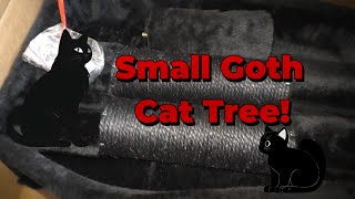 Small Goth Cat Tree! 😻