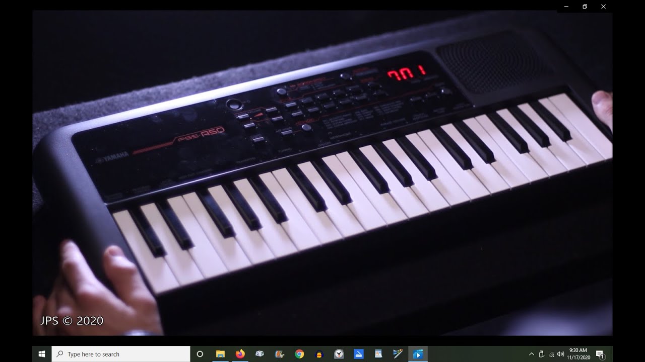  Yamaha Mini-key Portable Keyboard PSS-A50 : Musical