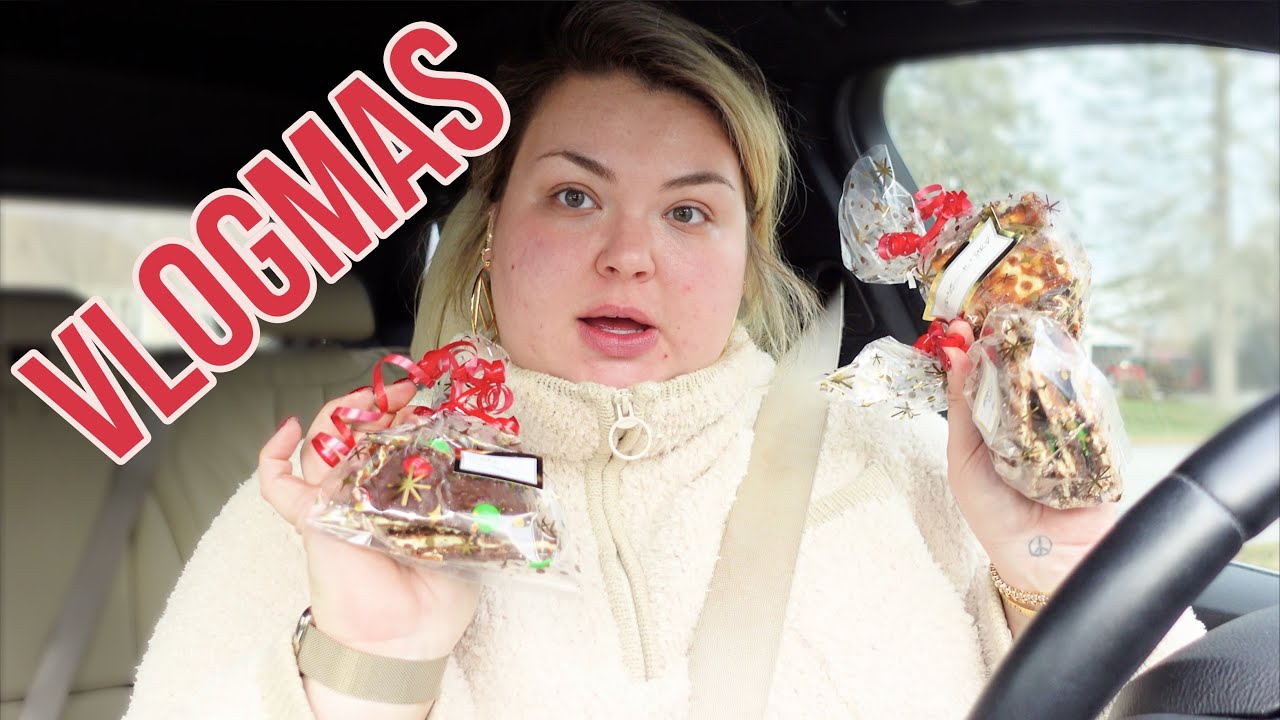MY FIRST TIME MAKING CHRISTMAS CRACK | VLOGMAS DAY 17
