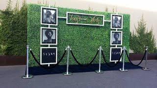 Step and Repeat LA - Living Media Walls