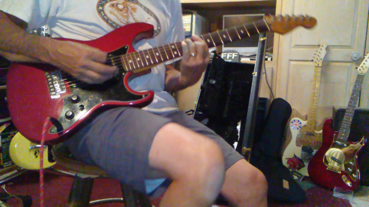 SOLD 1991 Fender Prodigy very good condition sounds good