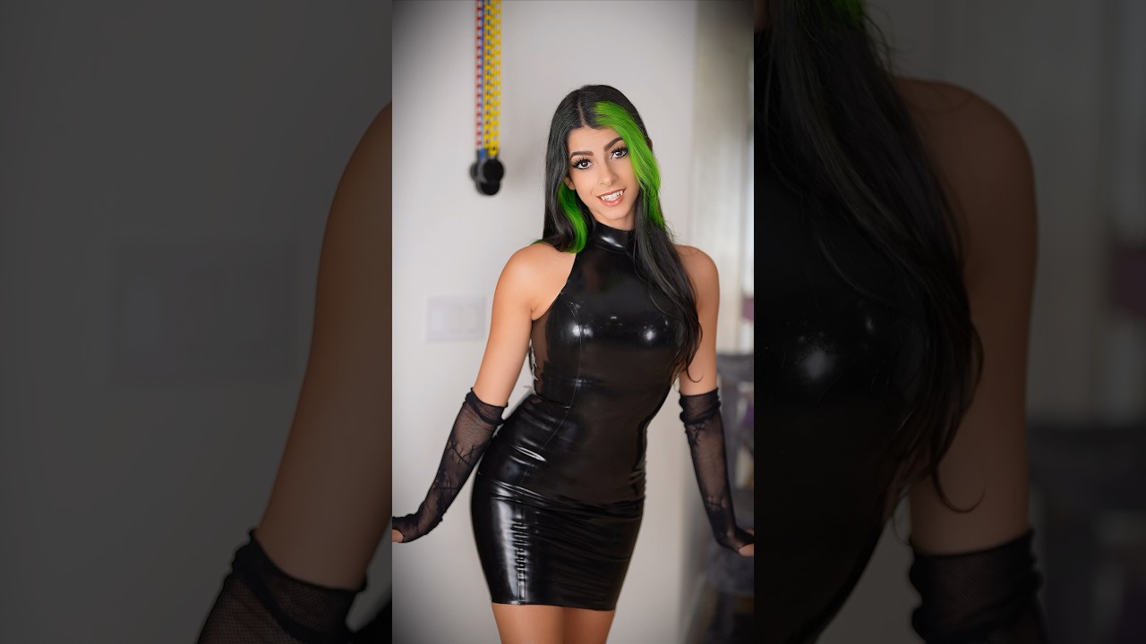 hii 🖤✨ #foryou #gothclub #helpmemakethismakesense #cosplay #trending #emo #latex #outfit #shorts