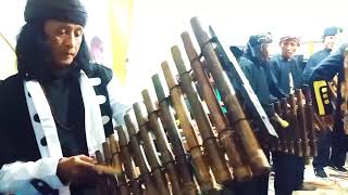 Gending Gandari Aki Kemot Group Perpomer Seorang Aki Kemot