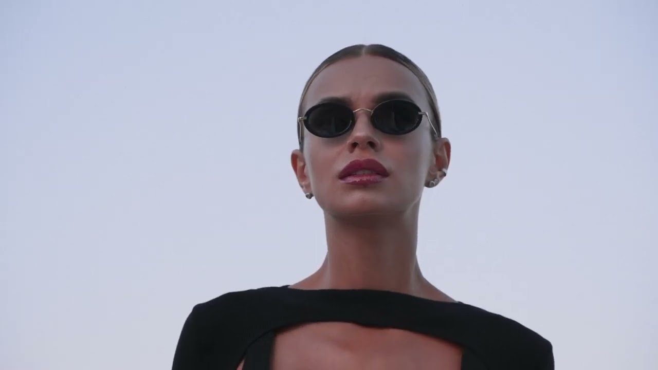 GIAW carry over collection /black line  