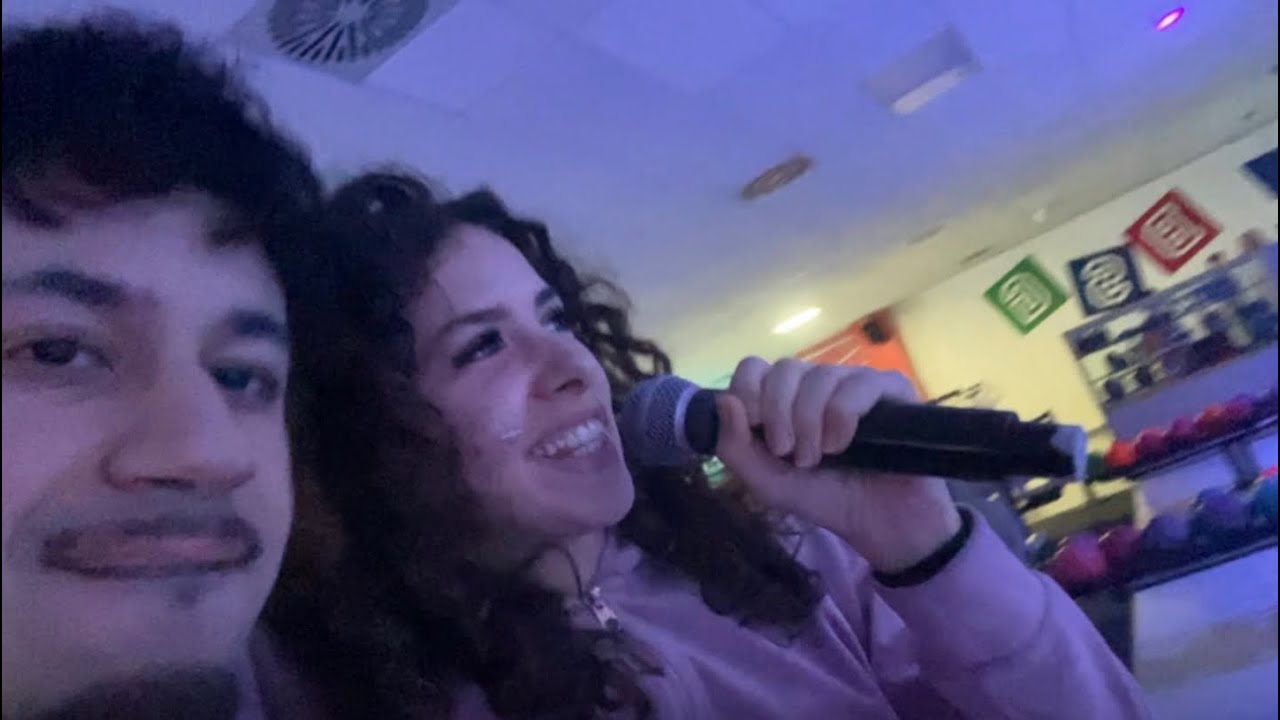 Vlogmas 16al23 dicembre 2025🎅🏻|karaoke al bowling, mi ammalo durante le vacanze natalizie😭😭 …