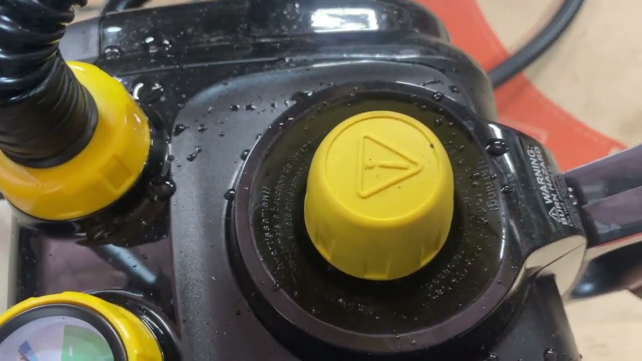 Cistenie motora , odmastnovac, kefky, skrabatka, parovy cisitc