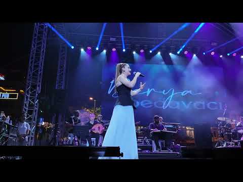 Kavuşmalıyız – Derya Bedavacı | Bandırma Kuşcenneti Festivali 2025 Canlı Performans