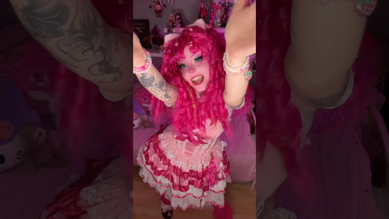i wanna do cupcakes with rainbow dash 😛 #cosplay #makeup #mylittlepony #mlp #pinkypie