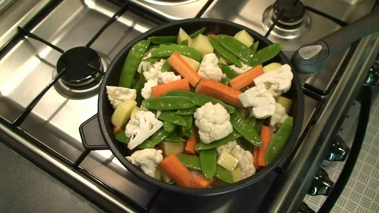 Recette Végétarienne Tofu Et Légumes Sautés Au Curry Et Au Lait De Coco