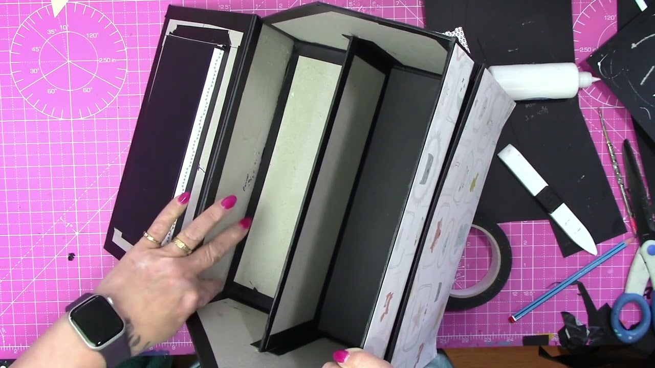 Baby bureau part 12 - Inside of the Bureau box