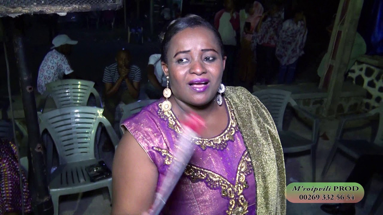 MITSAMIHOULI COMORES MARIAGE TOIRABE HOMMES  ALI DJIBABA ALIN SUITE