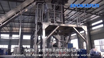 Tube ice machine with fully automatic ice packing machine