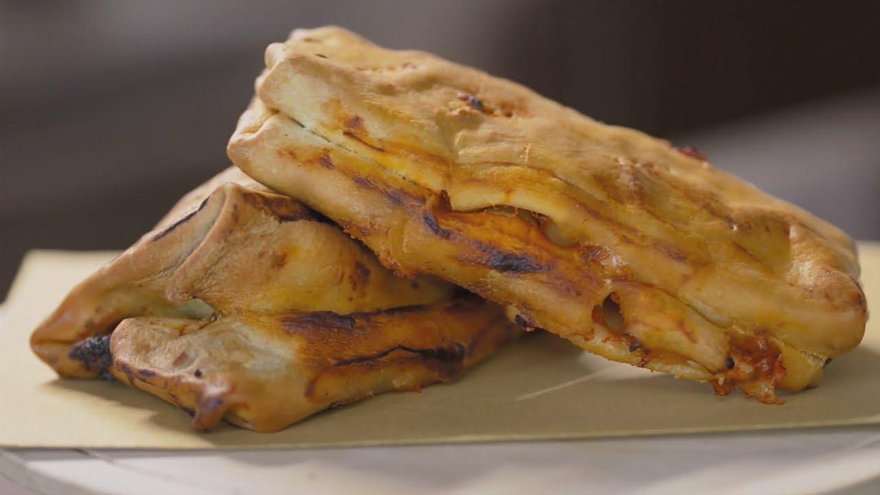 Scaccia Ragusana | Giusina in cucina on the Road