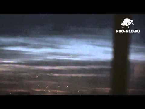 Видео: НЛО проблеснаха в нощното небе над Ню Йорк - Алтернативен изглед