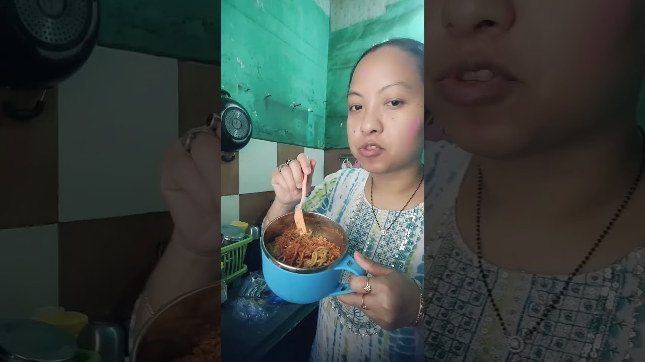 এইবাৰ holi য়ো Delhi তে খেলিলোঁ🥰 Happy Holi💚❤️💛💙 #faujifamilycisf #happyholi #delhidiaries 