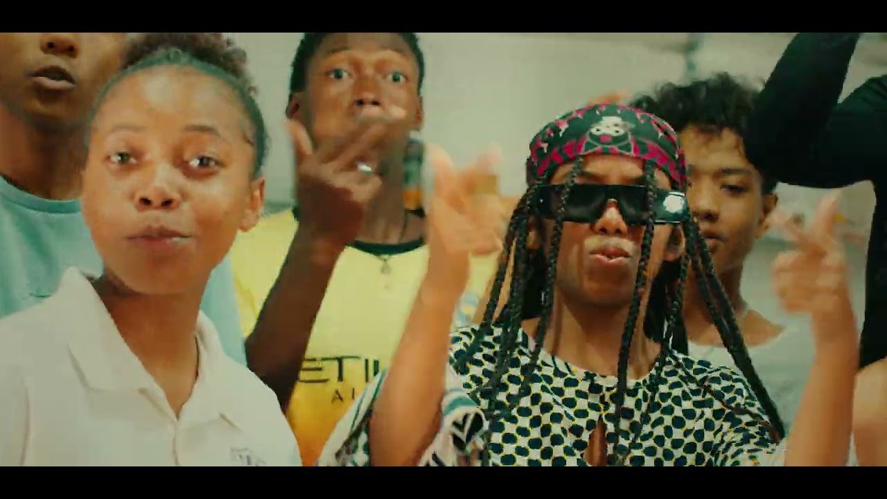 OLO MAZAVA - Mahazondraha (Clip Officiel)