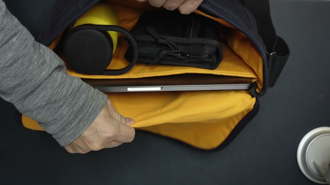 Trakke Bairn Mini Messenger Review 