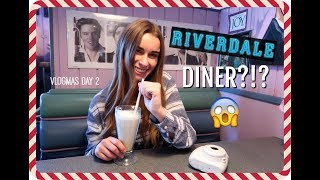 RIVERDALE INSPIRED DINER?!? // Vlogmas Day 2! @jaclynnicoleturner