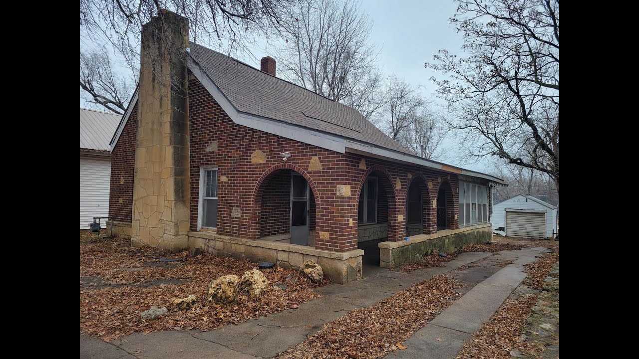 NEW LISTING: 416 S D St Arkansas City KS 67005