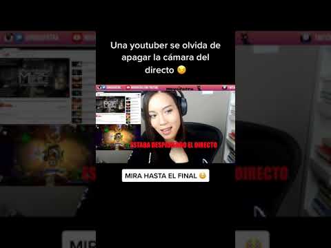 Una youtuber se olvida de apagar la cámara del directo 😏😏😏