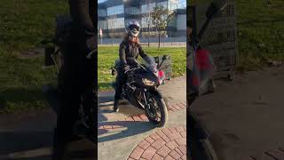 R25e binmeyen Motora binfim demesin😂