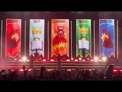 Neck Deep \"Gold Steps\" \u0026 \"Tables Turned\" @ Rock City Studios